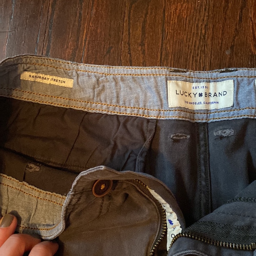 Mens Blue Lucky Brand shorts and Khaki Nautica Shorts - Picture 4 of 4